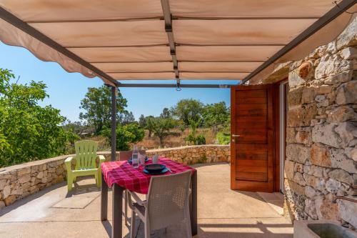 Casa vacanze Salento, alessano, Montesardo vicino al mare di Novaglie e Pescoluse maldive del salento esterno gazebo